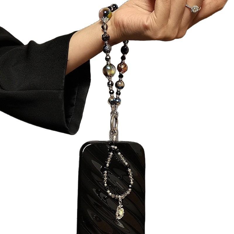 Luxury High-End Crystal Phone Chain Heart Pendant Wristlet Phone Case Bag Accessory Strap Keychain Fashion 1