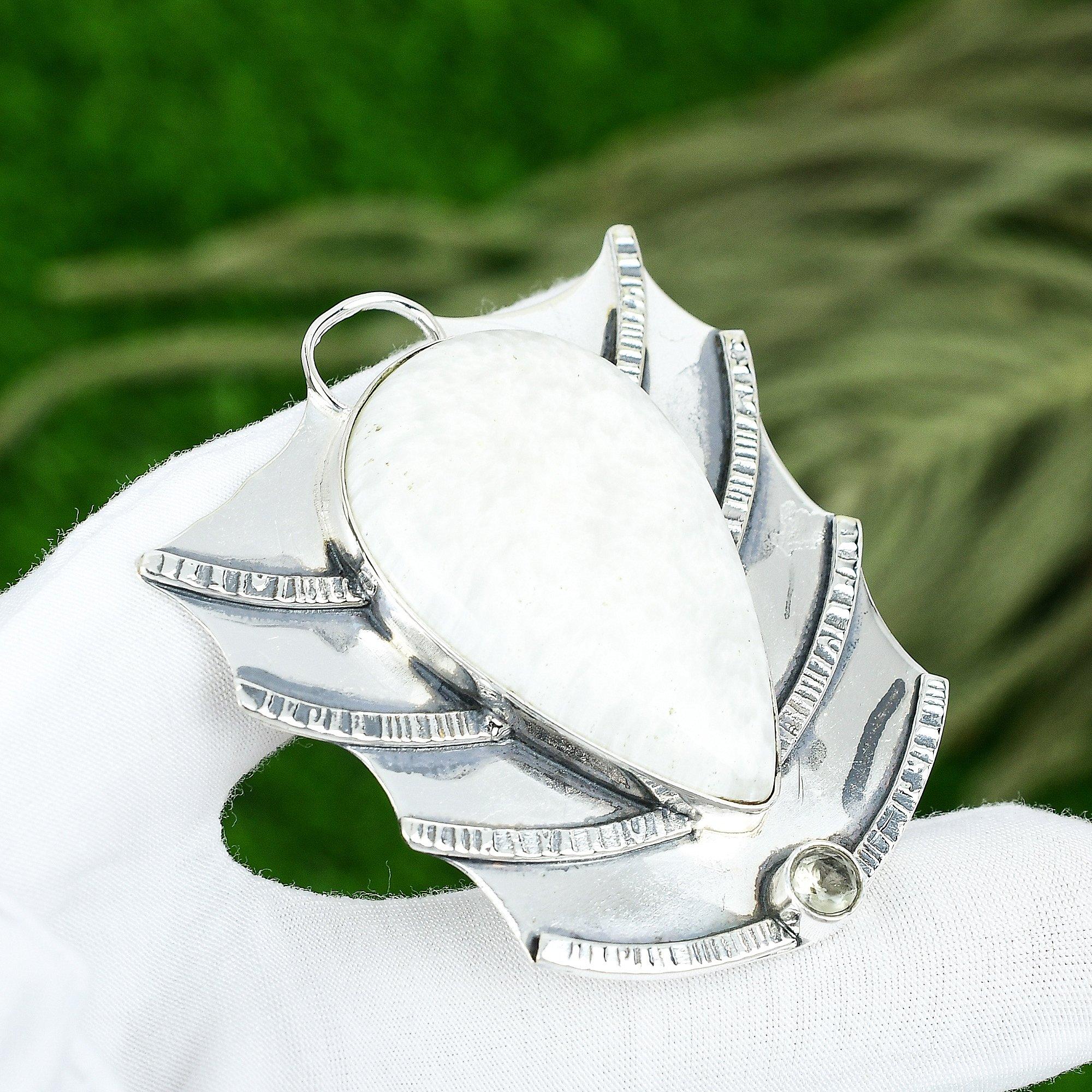 

Easter Sale Scolecite Gemstone Apatite Bezel Mother Artisan Pendant 925 Silver