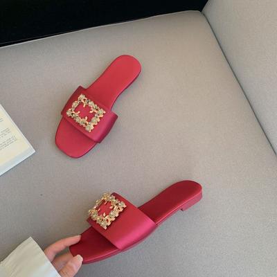 Satin Surface Women's Slippers Summer 2025 Water Diamond Buckle Flat Elegant Sandals Female Fashion Outdoor Beach Shoes Slides