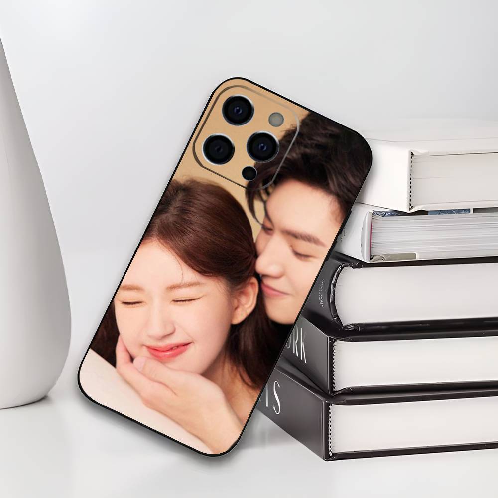 

H-Hidden L-Love Duan Jiaxu Sang Zhi Phone Case For iPhone 17,16,15,14,13,12,11 Plus,Pro Max,XS,Soft Black Cover iPhone17air