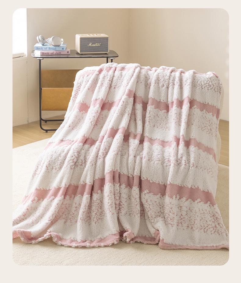 2025 Two-Tone Cationic Jacquard Blanket: Fresh, Stylish Stripes