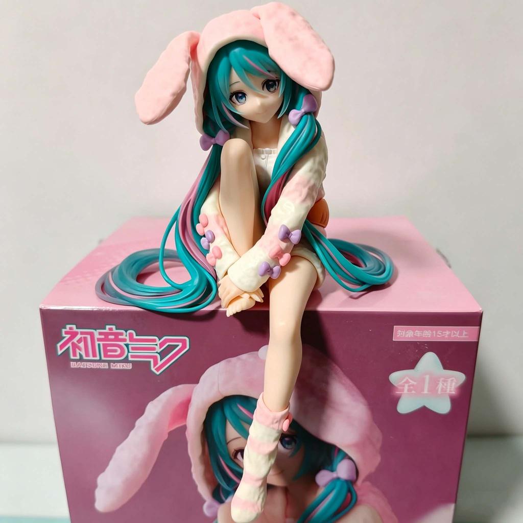 Hatsune Miku Anime Figurine Rabbit Ear Pajamas Kawaii Tabletop Decorations Action Figures Doll Model Children Toy Gift