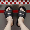 2024 Nya Herrtofflor Märke Mjuka Sandaler Herr Strand Casual Skor Plattform EVA Tofflor Original Herr Halkfria Flip-flops Sommar