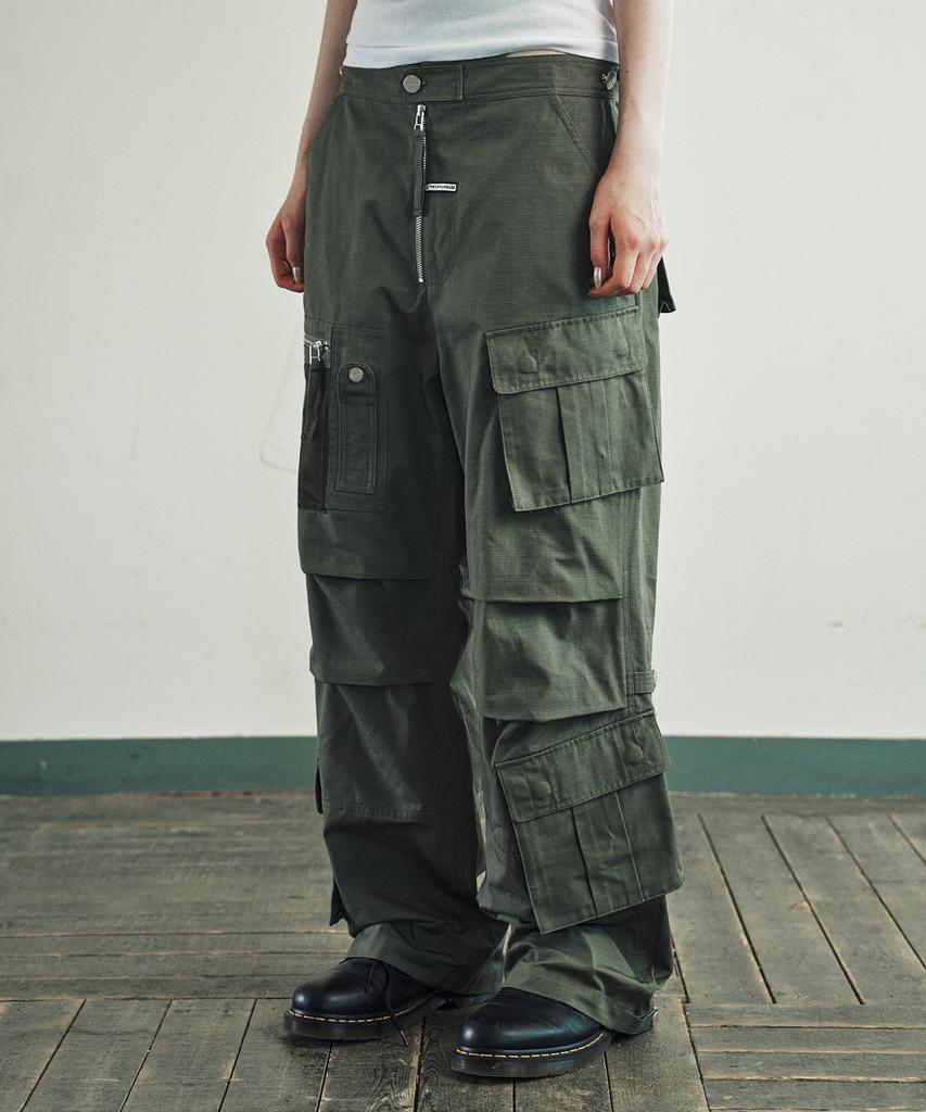 THEVINYLHOUSE Military Cargo Pants Khaki