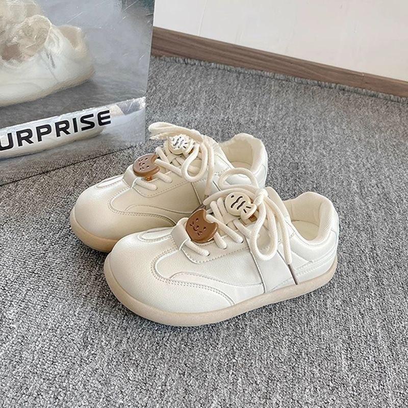 New retro women's fashion versatile round head casual leather white board shoes autumn