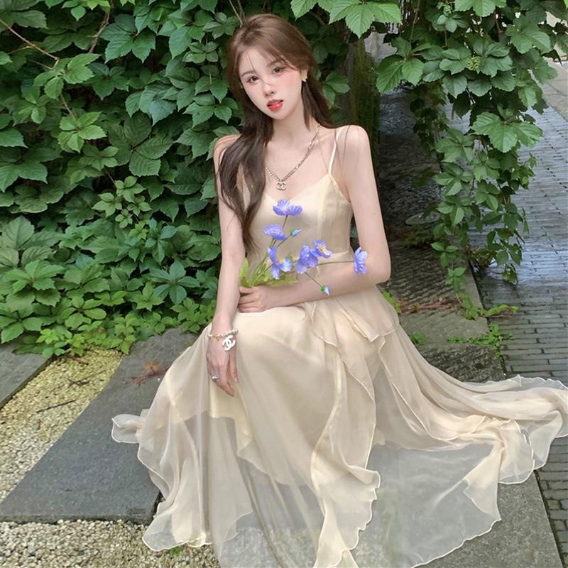 

Женское летнее пляжное платье на тонких бретельках, подчеркивающее талию - Длина до колена, сказочный стиль для приморских каникул L Premium абрикосовый