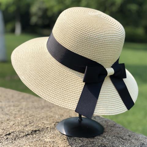 Vacation beach hat women's summer seaside straw hat sunscreen sunshade travel Korean version versatile big eaves sun hat