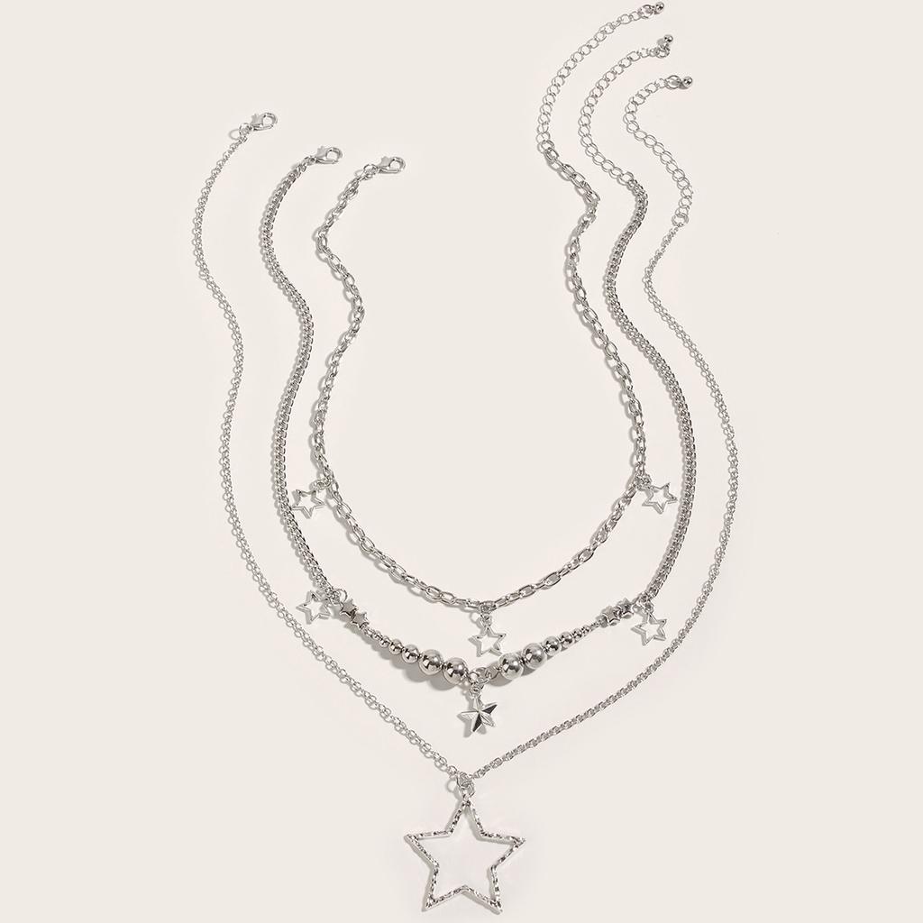Trendy Y2K Star Pendant Necklace Vintage Goth Simple Multi Layered Metal Chain Necklace Women Charm Statement Jewelry Gifts