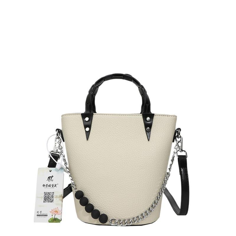 Korean Version of Portable Fashion Contrasting Color Bucket Bag Women's 2025 New Spring Trendy Casual Shoulder Bag High-end Women's Bag