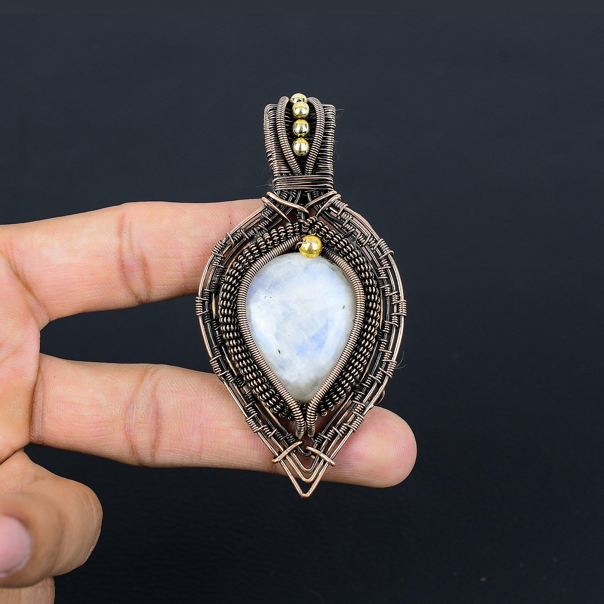 

Кулон из лунного камня, обернутый медной проволокой 999 пробы, кулон из драгоценного камня ручной работы, подарок для мамы, антикварное украшение 2.55 Inches