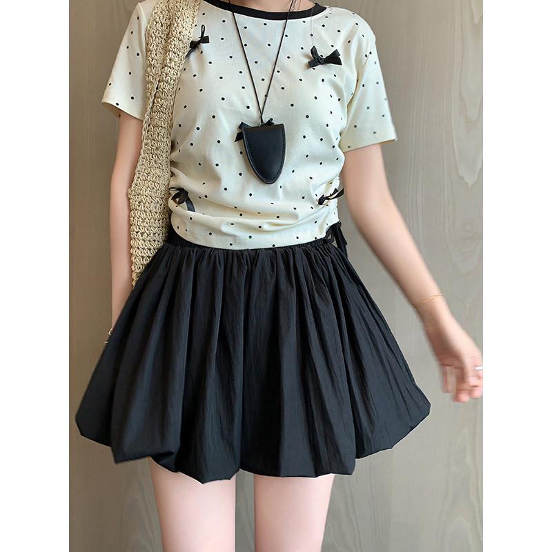 Red Petite Puffy Short Skirt: Spring/Summer Floral Puff Skirt with Pumpkin Pants Style