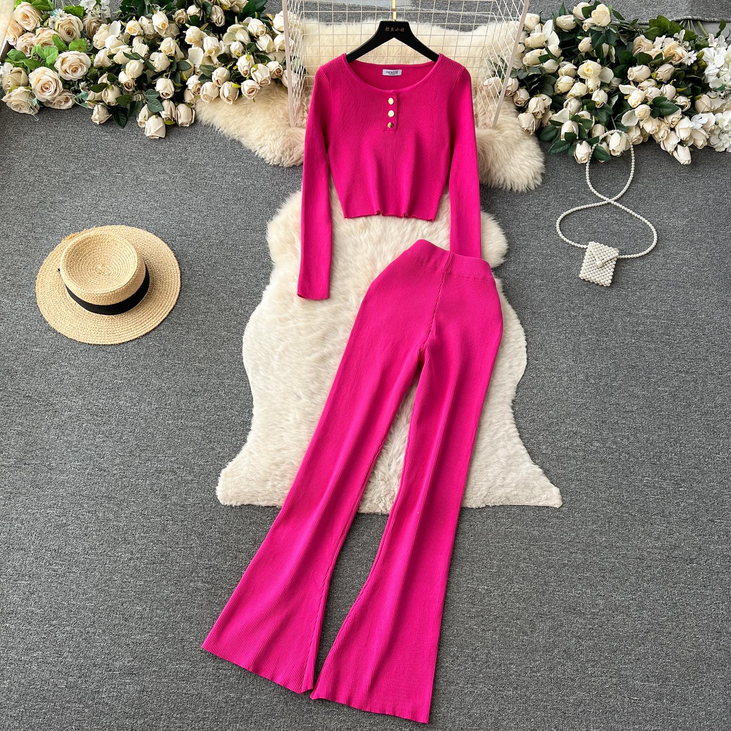 

Французский простой стиль, вязаный однотонный модный костюм, женские осенне-зимние топы + драпированные брюки микро-расклешенный, 2 костюма из двух предметов One Size розы красного