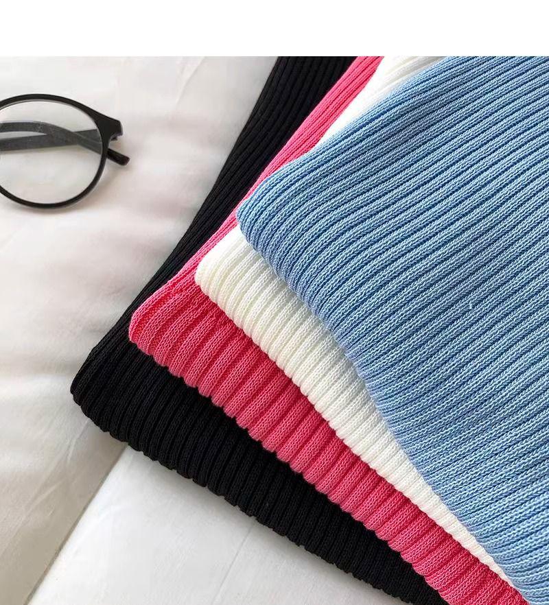 Women's Round Neck Slim-Fit Knitted Pullover: Short Sleeve, Straight Shoulders, Niche Design, Figure-Flattering