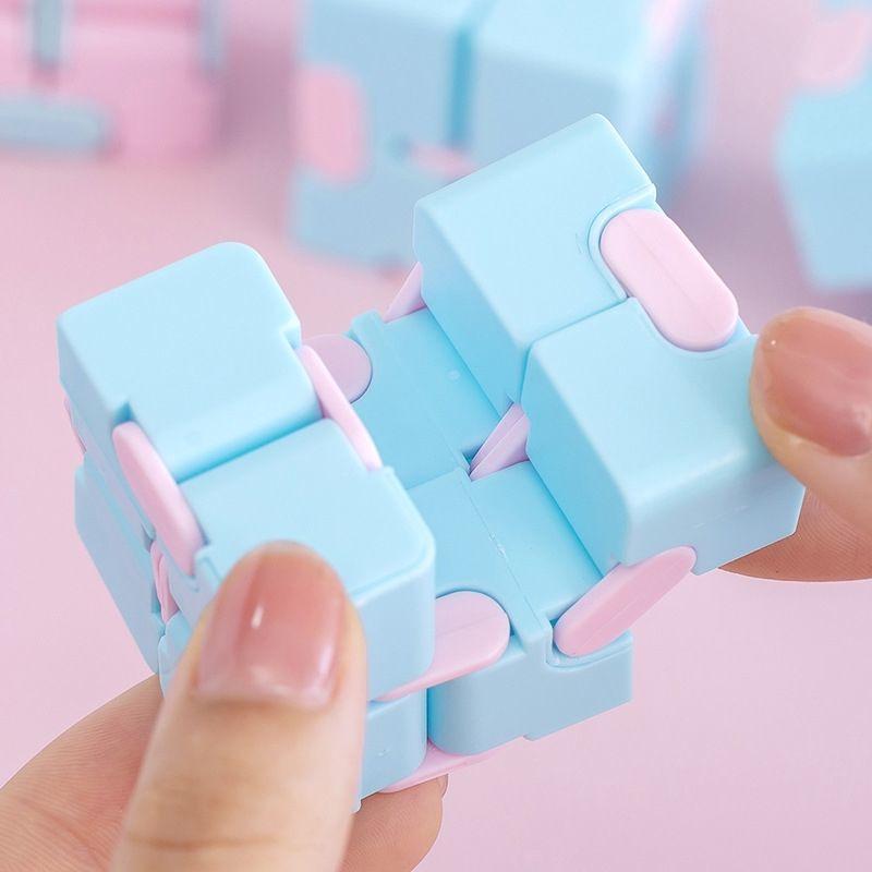 Children's Creative Macaron Infinite Magic Cube - Flip Decompression Educational Toy