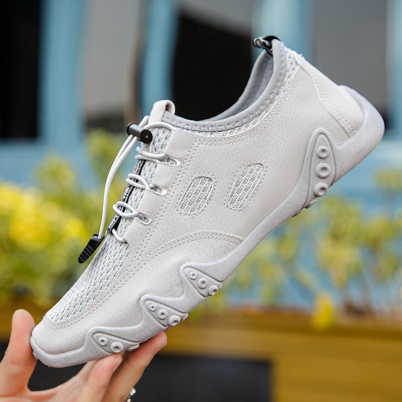 

Summer new men s sports shoes fly-woven breathable casual shoes foreign trade fashion outdoor youth running shoes 42 сірий колір
