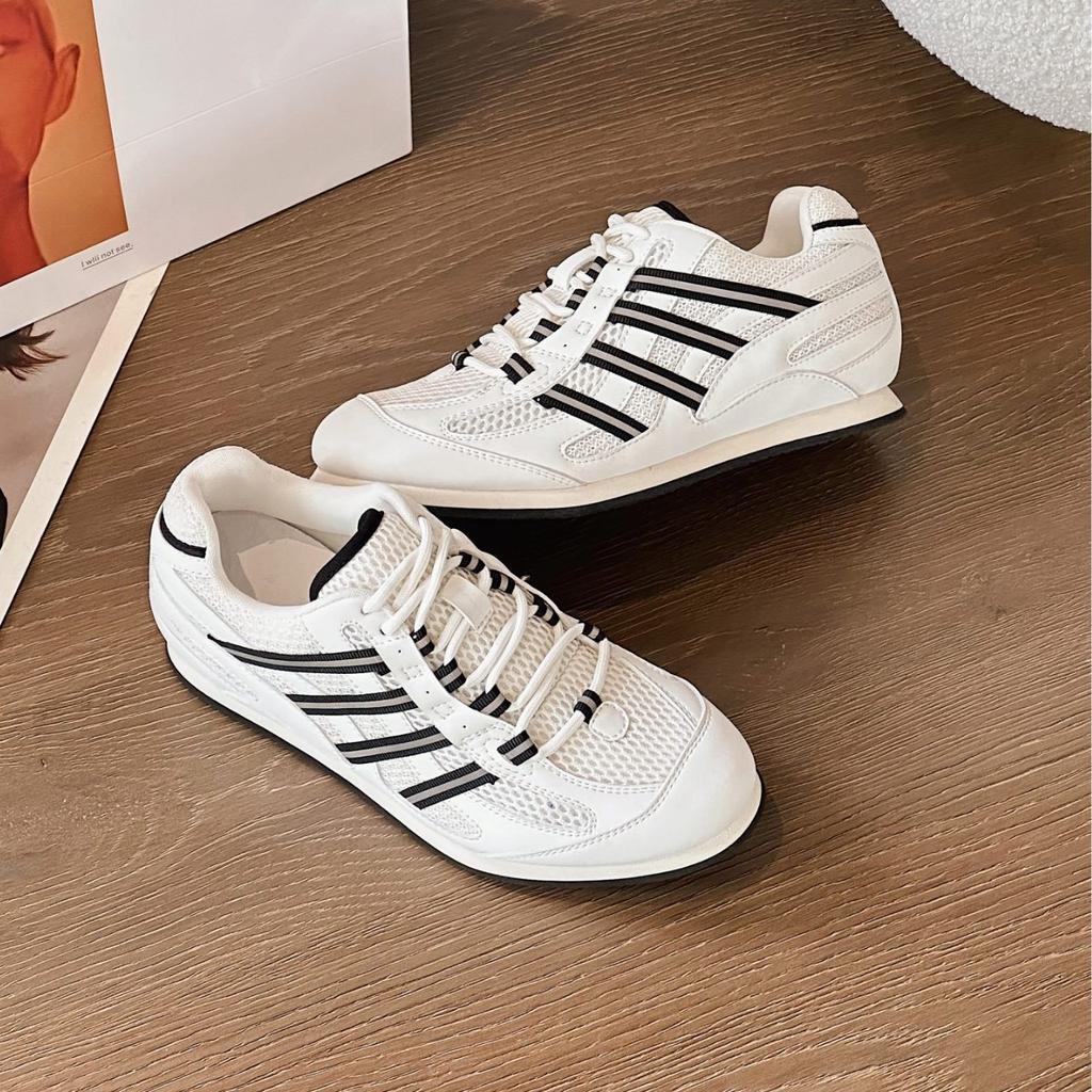 Inner height increase Korean Forrest Gump shoes 2025 summer new thick-soled color matching waffles mesh height increase casual sports shoes