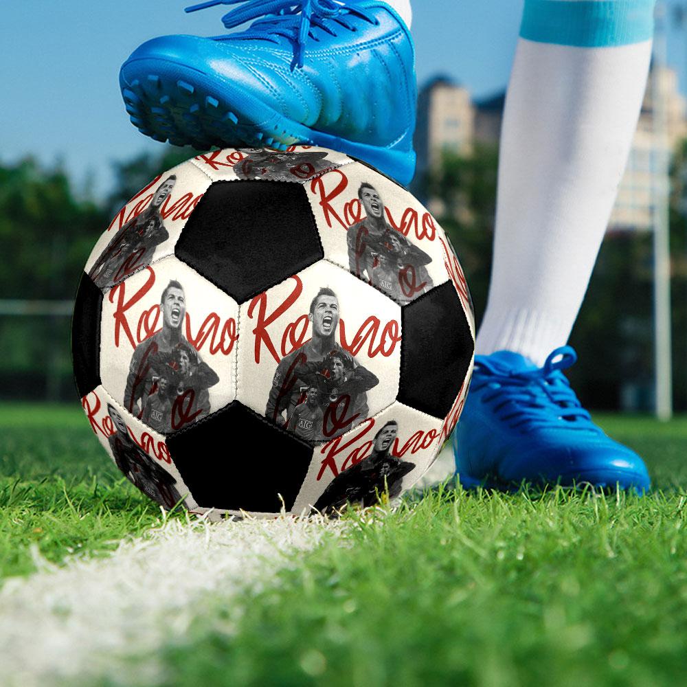 1 PZ Pallone da calcio Cristiano Ronaldo Flash taglia 5 Pallone da calcio indoor Praha Colorato Per tutte le età Cucito a macchina PVC Pronto per la competizione Resistente Alto rimbalzo
