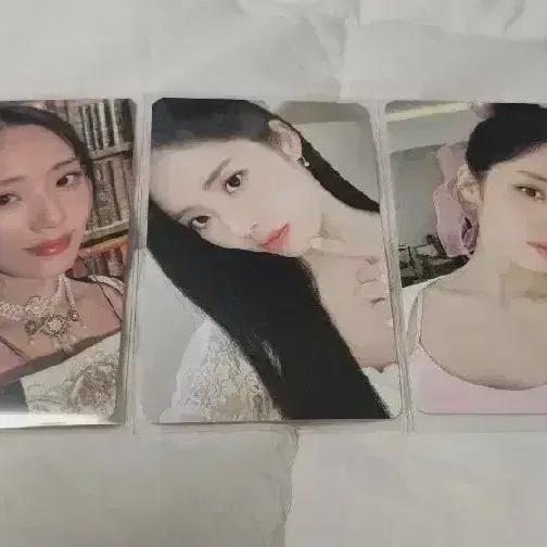 

Fromis9 Membership + Season s Greetings Photocard Chip 3 Park Ji-won
