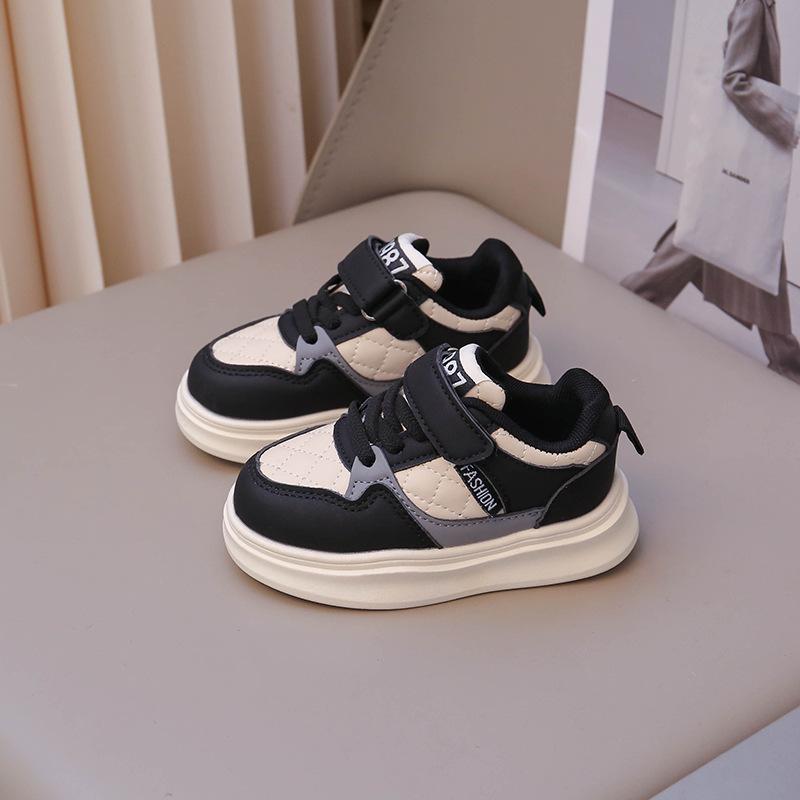 Girls Board Shoes 2025 Spring and Autumn New Children's Shoes Boys Sports Shoes Soft Sole Breathable Baby Anti-kick Casual Shoes