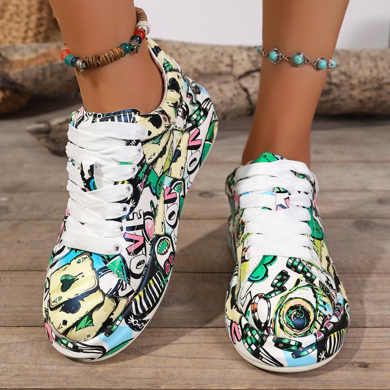 European and American New Large-size Board Shoes Painted Letter Printing Thick-soled Lace-up Round Head Sports Shoes