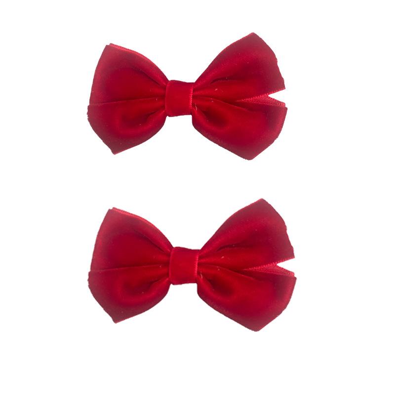 Retro Velvet Bow Hair Clip - Elegant Velvet Fabric Accessory for Girls