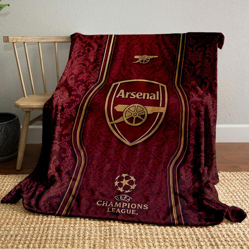 Elegant Red Floral Damask Background with Arsenal Shield and Golden Trim. for All Seasons Blanket Lunch Break Throw Gift