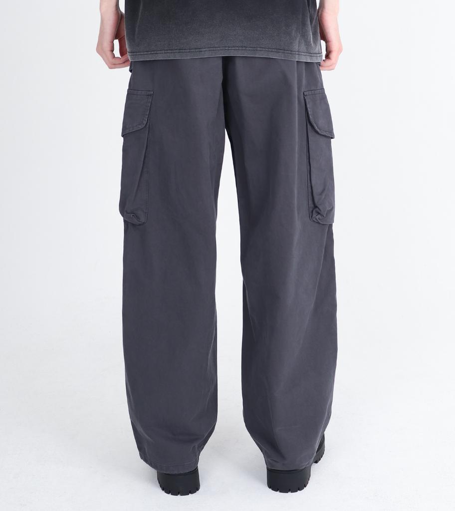 Beoteunseoul Washed Drawstring Banding Side Pocket Cargo Curved Cotton Pants (Gray)