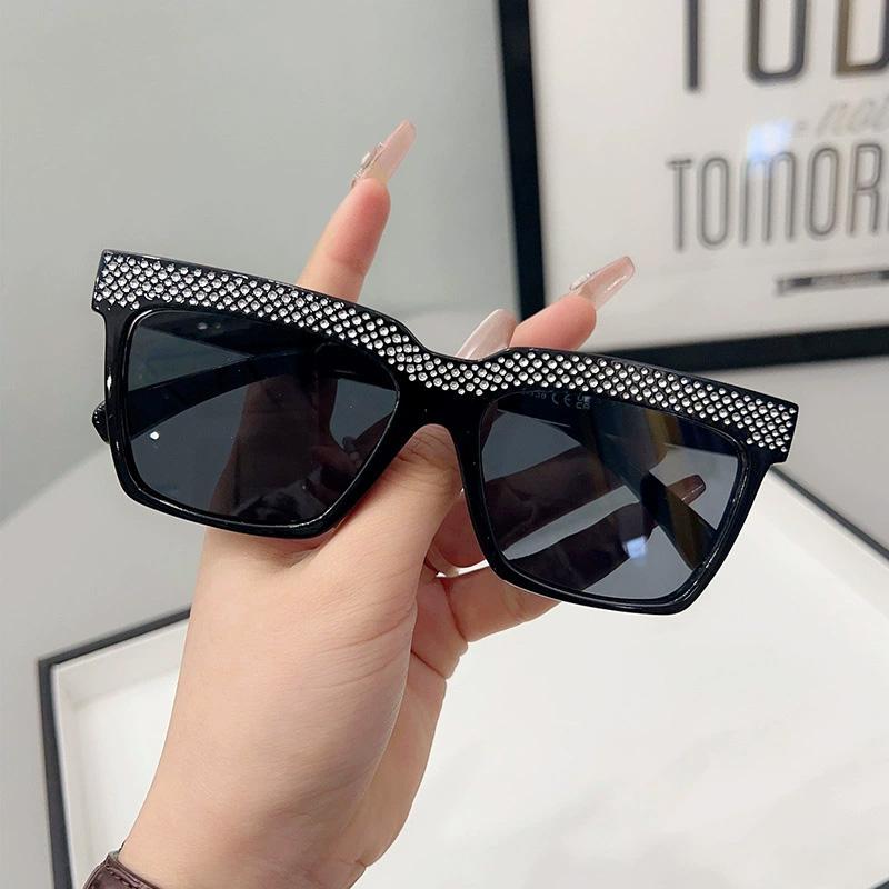 Premium Feel Diamond Inlaid Square Sunglasses Women Men Exquisite Luxury Sun Glasses Party Travel Glasses