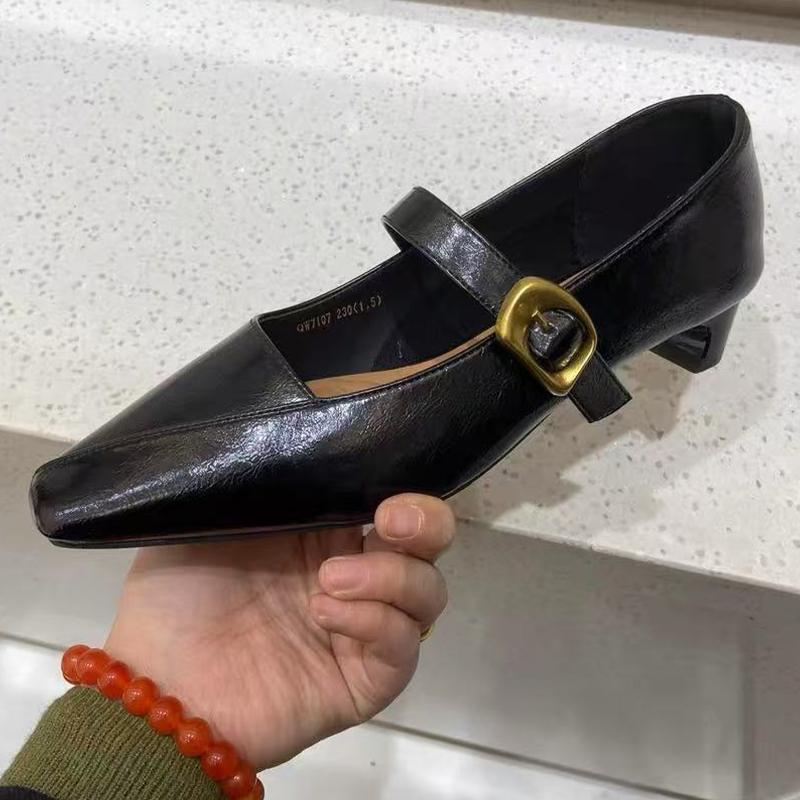 Damskie buty na obcasie Szpiczasty nosek Niski obcas Seksowne buty do sukienki Modne sandały projektanta Lato 2025 Nowe Luksusowe Eleganckie Mujer Zapatos