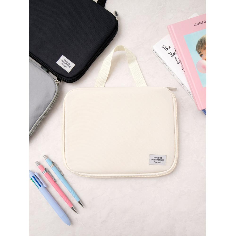 

Daiso Multi Use Storage Case blacks