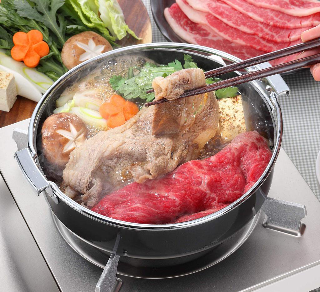 Shimomura Kihan 20cm Iron Sukiyaki Pot in Compatible with Induction and Direct Heat Evenly Cooks Yakiniku Perfect for Product 38296 [Made Japan] Heat,