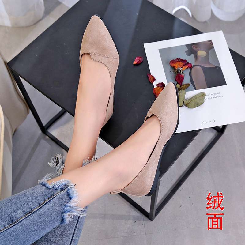 Single shoes women's 2025 spring new Korean version versatile shoes children shallow mouth pointed flat bottom Doudou shoes ladyshoes tide