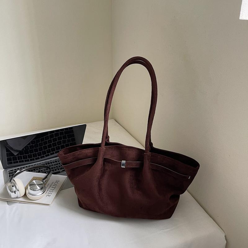 Fashion casual tote bag women's commute to work large-capacity shoulder bag 2025 autumn and winter new high-end underarm bag