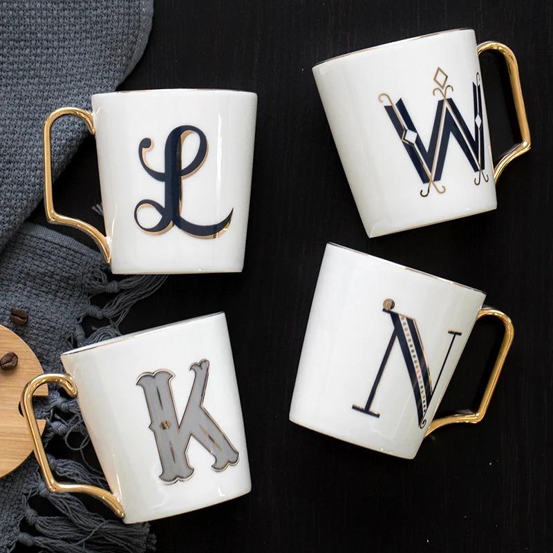 1 Stück Europäische Goldbuchstaben Keramiktasse Liebhaber Frühstück Kaffeetasse Milchtee A-Z Buchstabe Männer Frauen Kreativer Becher
