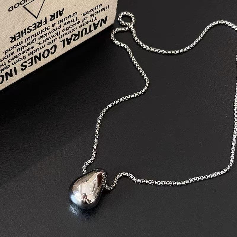 

Минималистичное ожерелье с подвеской в виде капли воды - Женская роскошная осенне-зимняя цепочка для свитера