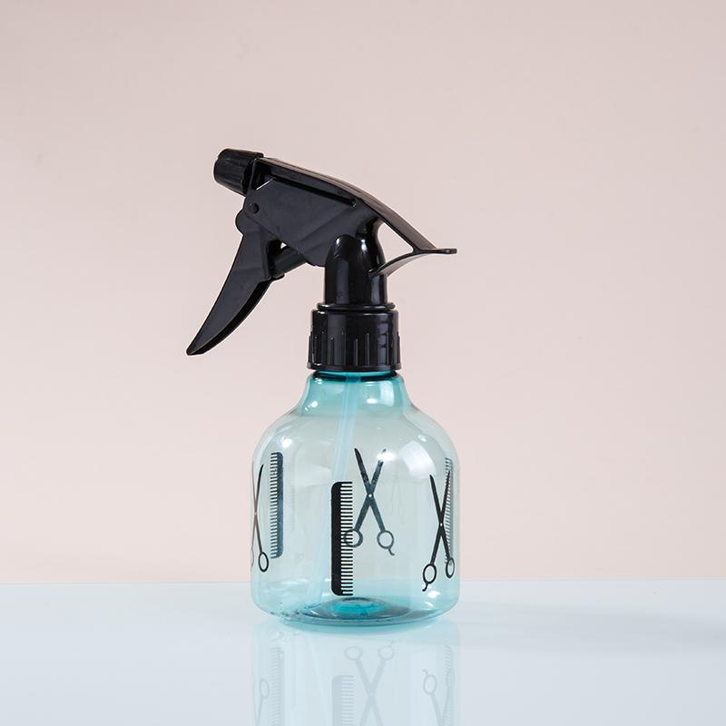 

1pcs 250ML Spray Bottle Water Refillable Mist Water Container Hair Plant Home Cleaning Styling Tools Salon Accessories