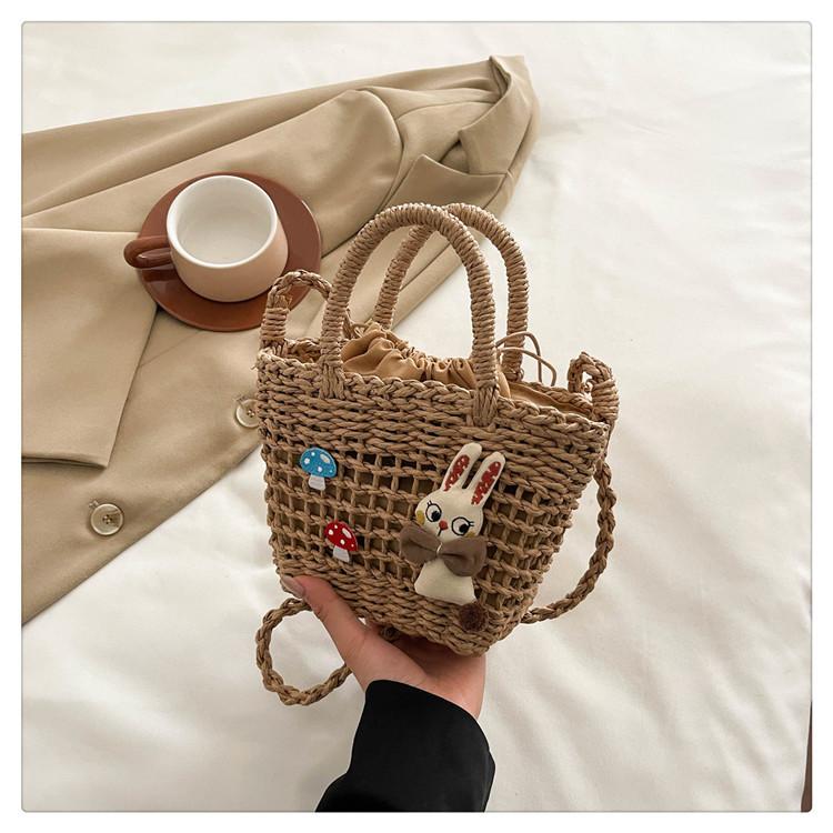 Stroh kleine Tasche lässige Schulter Umhängetasche Damen gewebte Bucket Bag Cartoon niedliche Gemüsekorb Handtasche