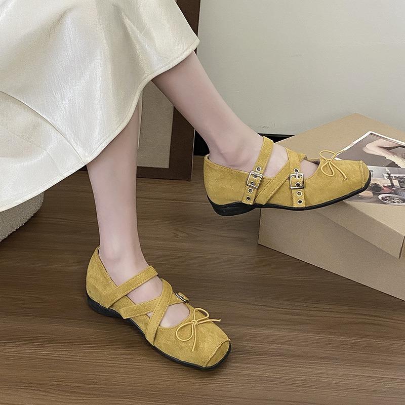 Height-increasing Square Head, Light Mouth, Black Small Leather Shoes, Retro Spring Cross-buckle, Ballet Single Shoes for Women