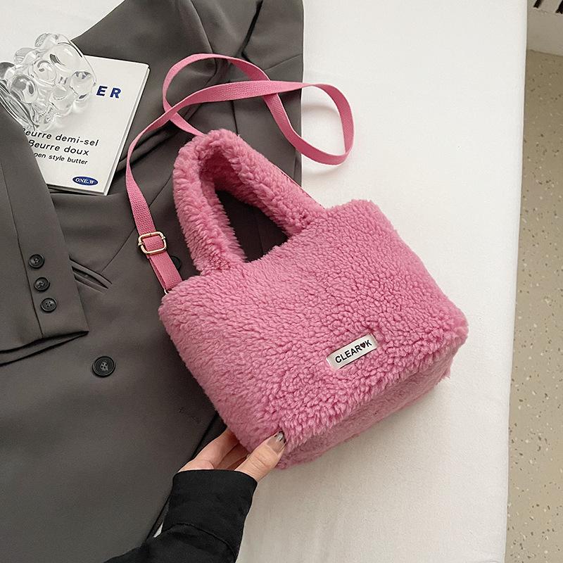 Fashionable Furry Crossbody Bag, Plush Bucket Bag, Hand-held Small Handbag