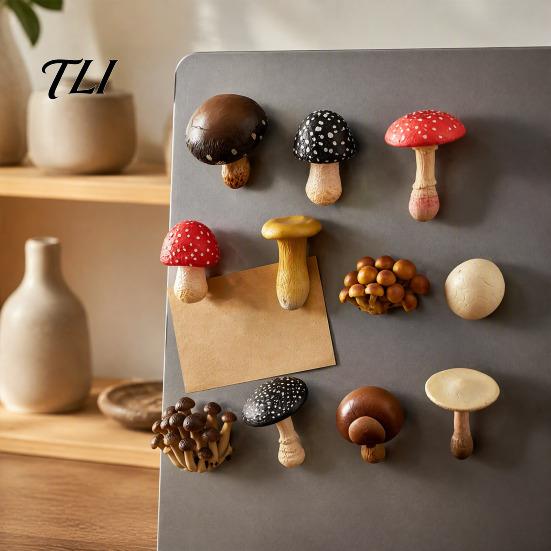 Nature Inspired Magnet 3D Mushroom Refrigerator Magnet, Resin Fake Decorative Kitchen Magnets Photo Notes Holder for Whiteboard Cabinet