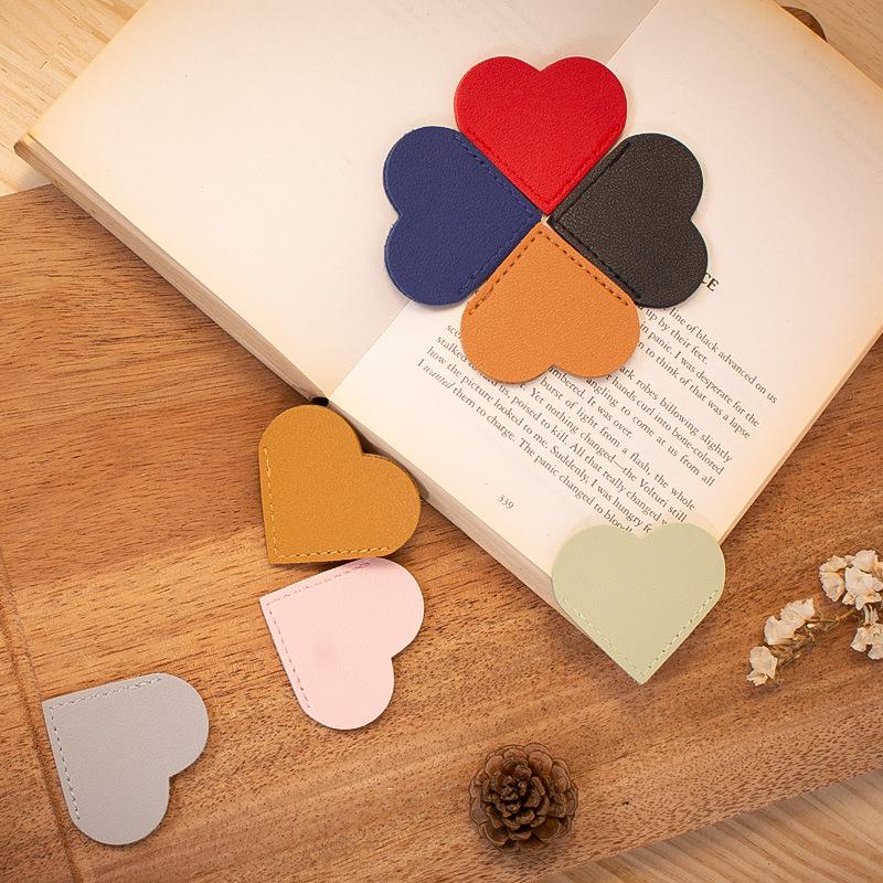 Heart-Shaped Faux Leather Corner Bookmarks, Multi-Colored Protective Book Covers, Heart-Shaped Bookmarks, Page Corner Bookmarks