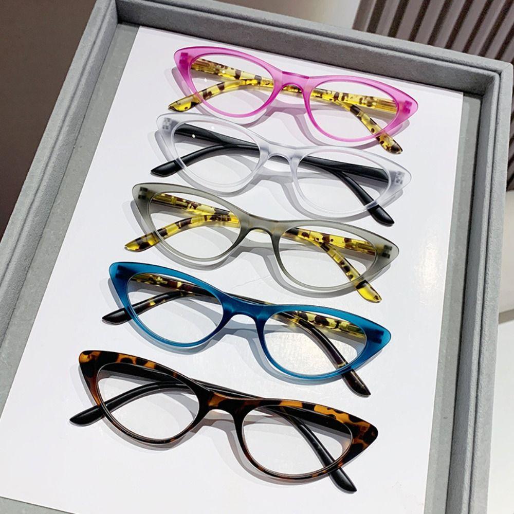 New Fashion Anti Blue Light Glasses Ultra Light Women Men Cat Eye Glasses Small Frame Leopard Color Reading Eyewear