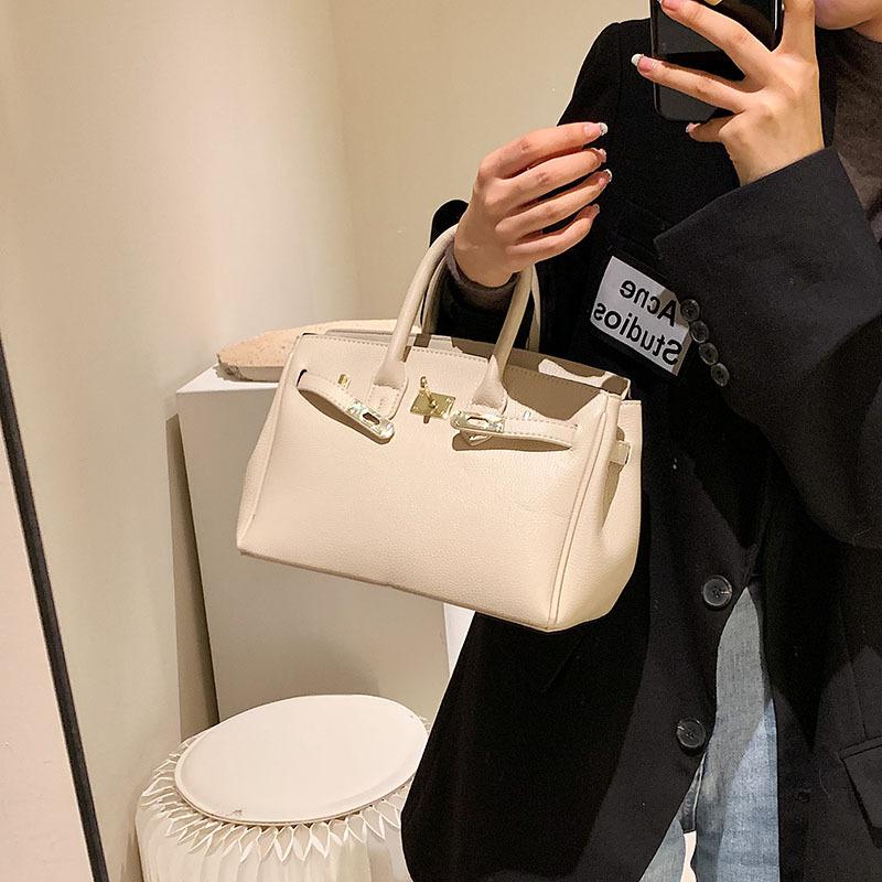 Premium Bag Large Capacity Women's 2025 New Trendy Versatile Portable Tote Bag Shoulder Messenger Bag Women's Bag Large Bag