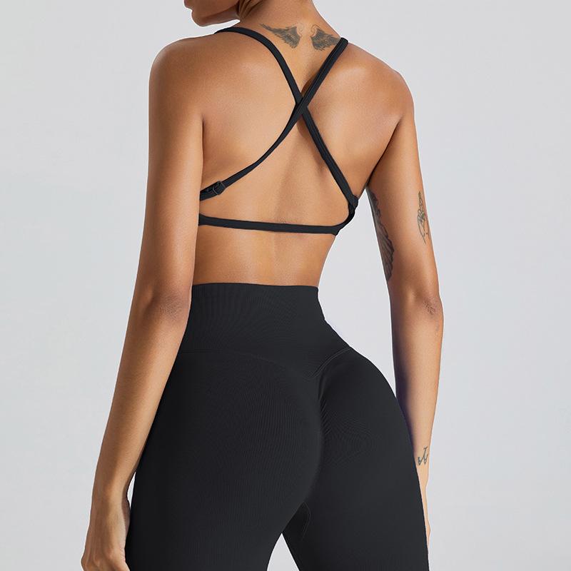 Seamless Cross Back Sports Bra for Women, Naked Feel Yoga Top, Quick-Dry Yoga Vest