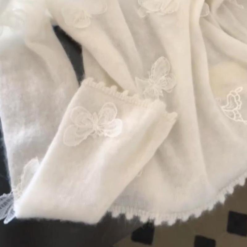 White knitted sweater women's autumn design sense long-sleeved shirt top