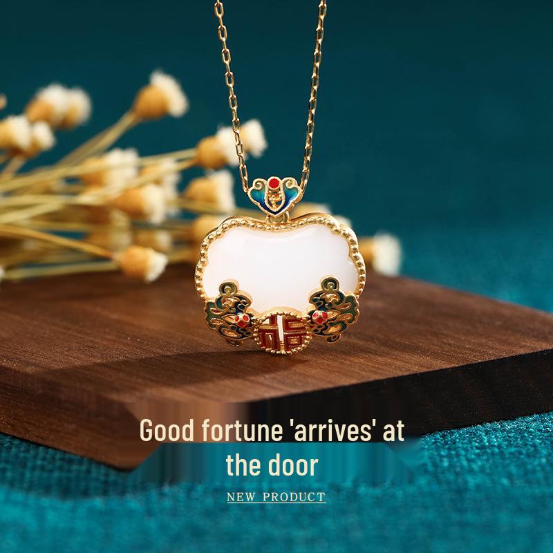 

2022 Ethnic Style Good Fortune Jade Peace Lock Pendant Necklace 24K Gold Plated