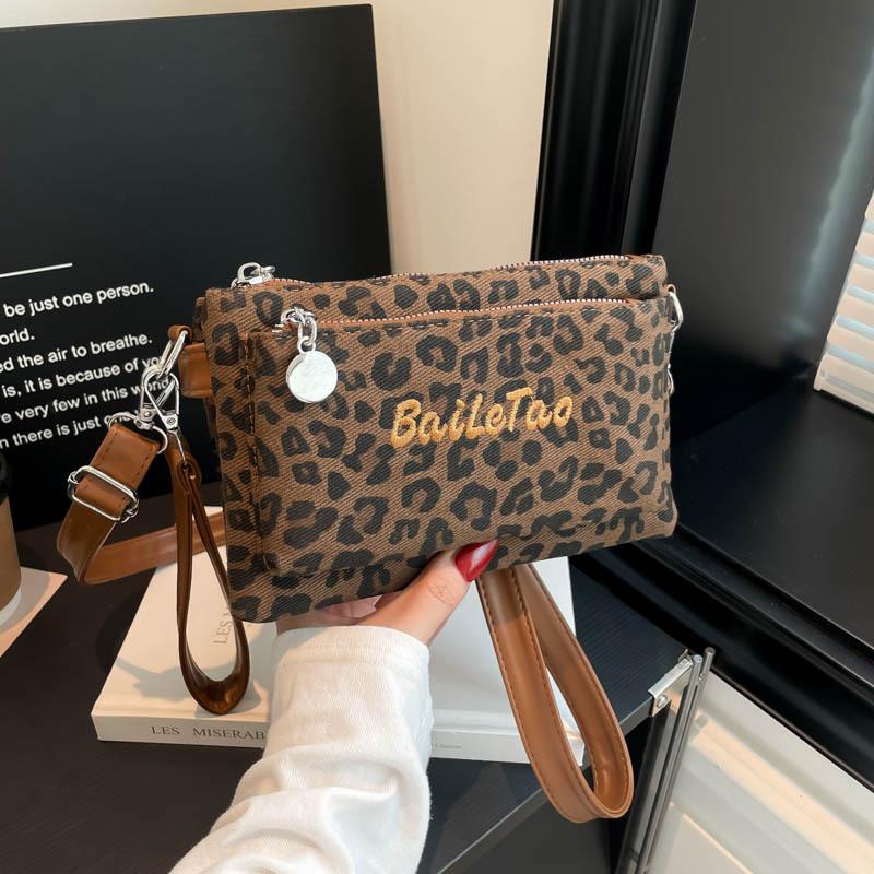 Women's Leopard Print Handbag Vintage Shoulder Bag