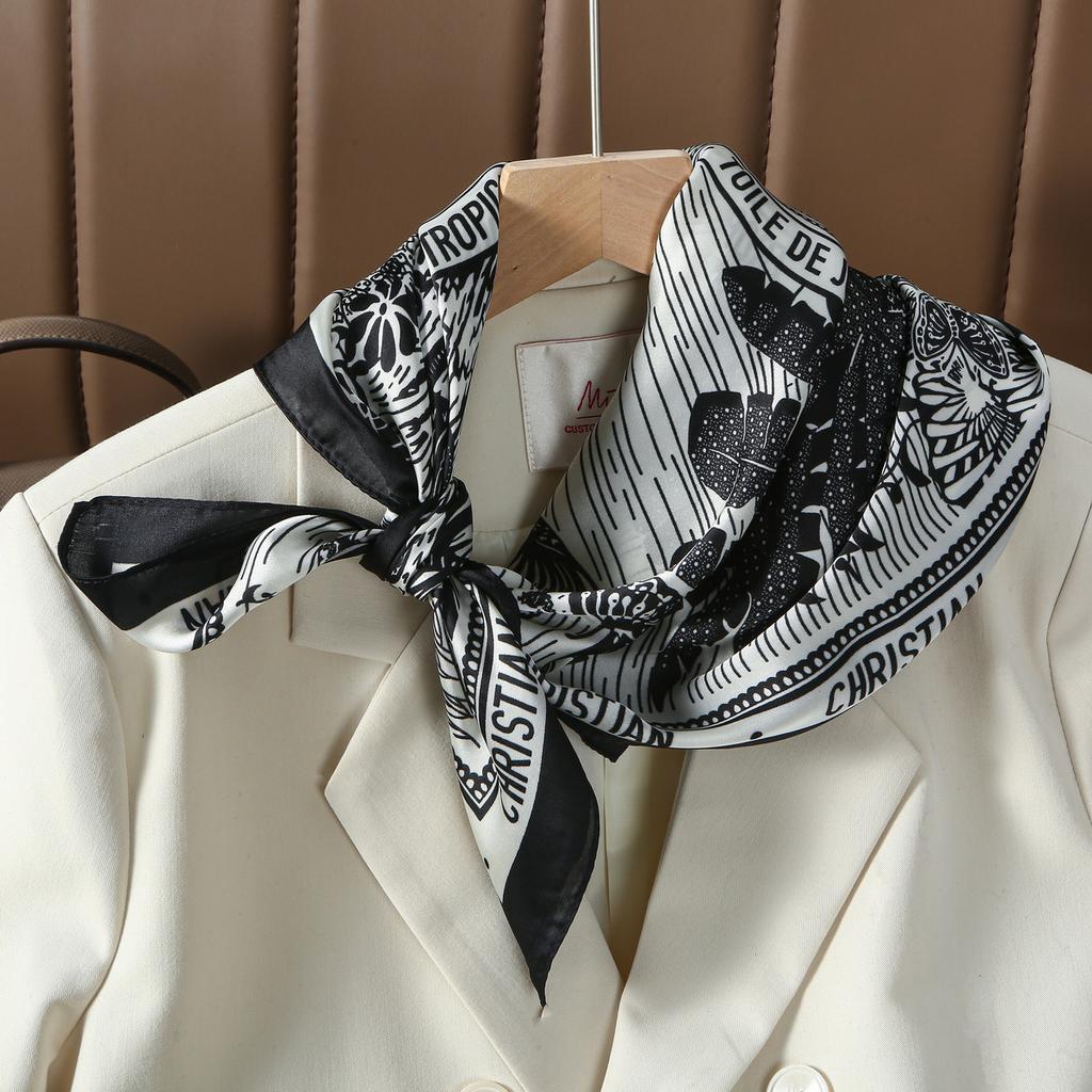 New Print 70cm Silk Satin Headkerchief Women Luxury Design Neck Tie Scarf Female Hair Hand Wrist Foulard Shawl Hijab Bandana