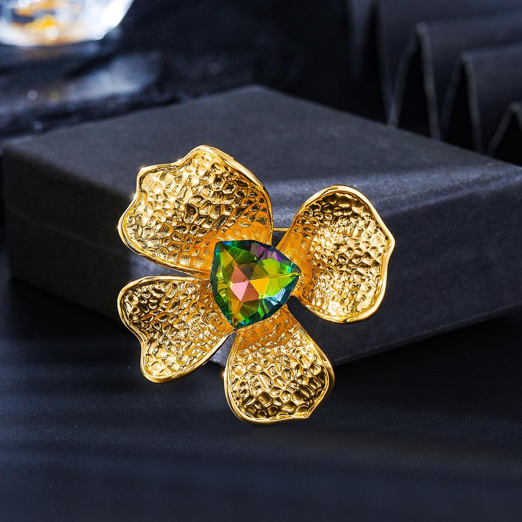 Premium Sense Metal Flower Brooch Clothing Summer Women's Bag Decoration Pendant Hat Fixing Pin Wholesale Jewelry