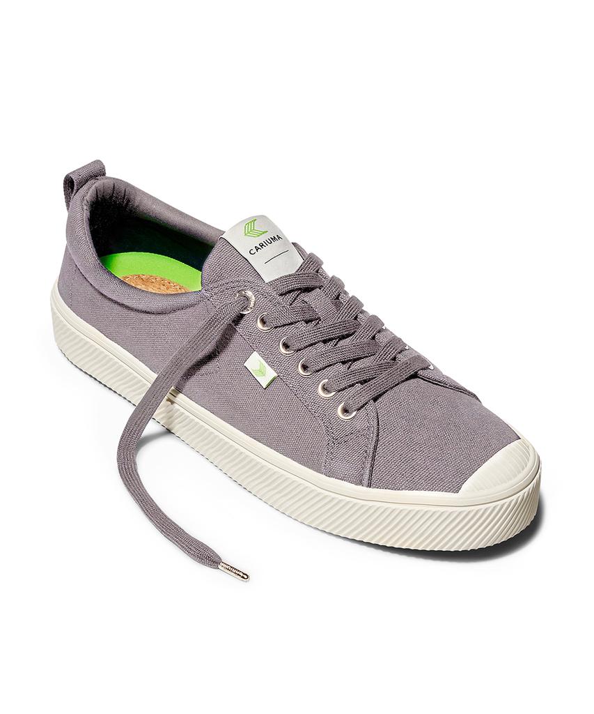 Cariuma Oka Low Canvas